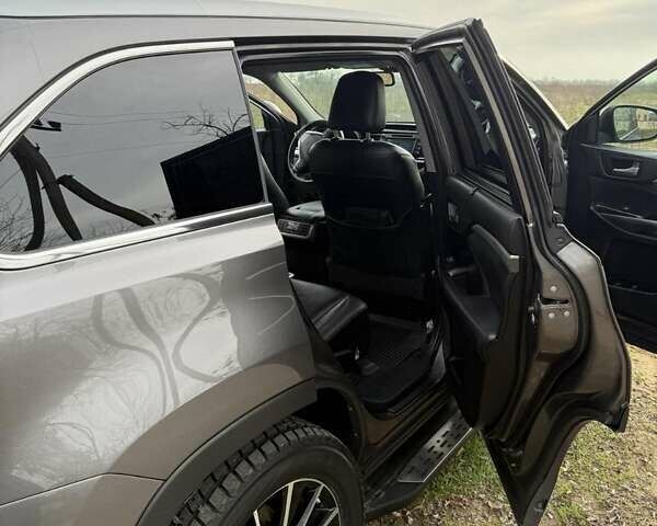 Тойота Хайлендер, объемом двигателя 3.5 л и пробегом 132 тыс. км за 31000 $, фото 3 на Automoto.ua