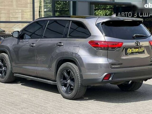 Тойота Хайлендер, объемом двигателя 3.5 л и пробегом 142 тыс. км за 37900 $, фото 3 на Automoto.ua