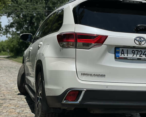 Тойота Хайлендер, объемом двигателя 3.46 л и пробегом 39 тыс. км за 42800 $, фото 20 на Automoto.ua