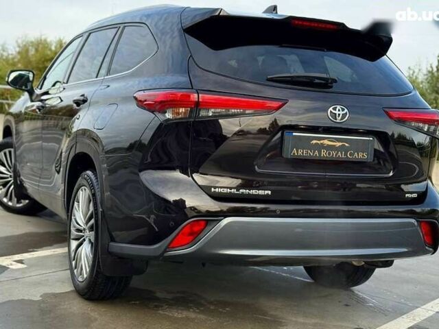 Тойота Хайлендер 2021 у Києві на Automoto.ua Тойота Хайлендер, об'ємом двигуна 3.5 л та пробігом 97 тис. км за 46500 $, фото 12 на Automoto.ua