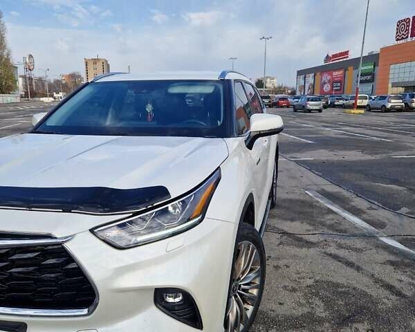 Тойота Хайлендер, объемом двигателя 2.49 л и пробегом 73 тыс. км за 47000 $, фото 3 на Automoto.ua