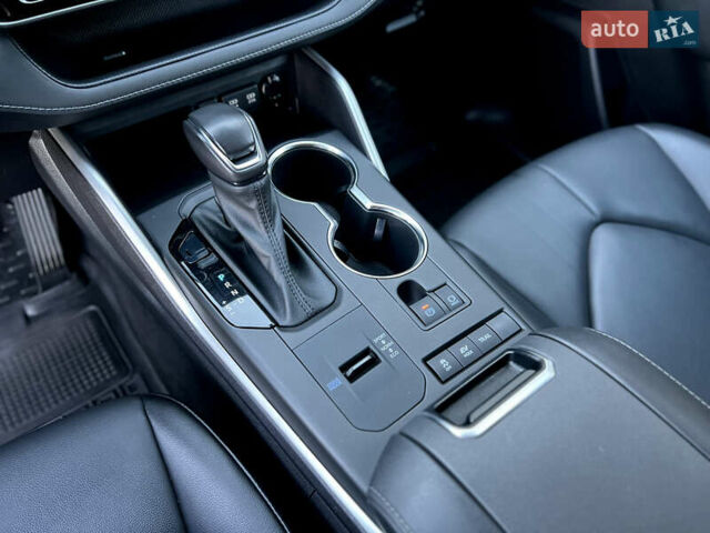 Тойота Хайлендер, объемом двигателя 2.5 л и пробегом 39 тыс. км за 42900 $, фото 32 на Automoto.ua