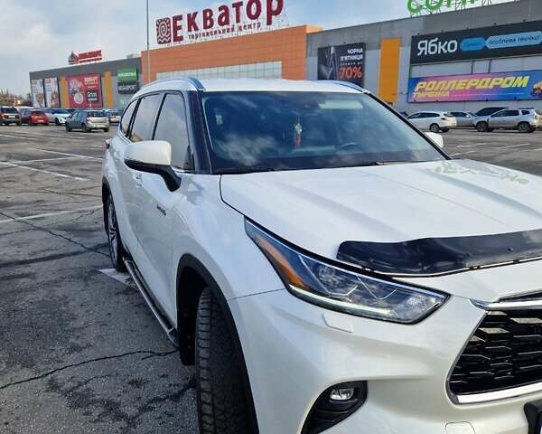 Тойота Хайлендер, объемом двигателя 2.49 л и пробегом 73 тыс. км за 47000 $, фото 1 на Automoto.ua
