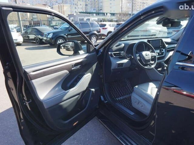 Тойота Хайлендер, объемом двигателя 0 л и пробегом 30 тыс. км за 41999 $, фото 16 на Automoto.ua