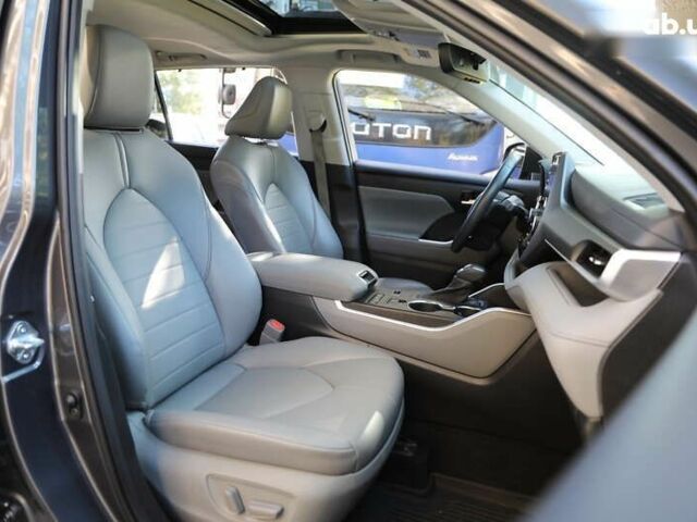 Тойота Хайлендер 2021 в Харькове на Automoto.ua Тойота Хайлендер, объемом двигателя 3.5 л и пробегом 74 тыс. км за 39500 $, фото 10 на Automoto.ua