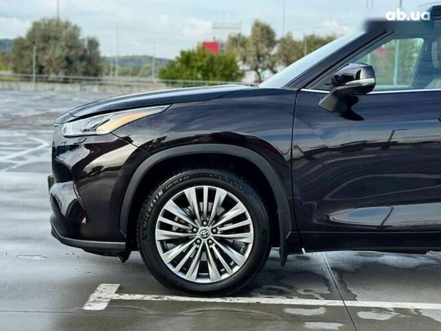 Тойота Хайлендер 2021 у Києві на Automoto.ua Тойота Хайлендер, об'ємом двигуна 3.5 л та пробігом 97 тис. км за 46500 $, фото 9 на Automoto.ua