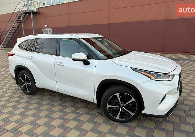 Тойота Хайлендер, об'ємом двигуна 2.49 л та пробігом 146 тис. км за 52500 $, фото 6 на Automoto.ua