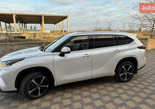 Тойота Хайлендер, об'ємом двигуна 2.49 л та пробігом 146 тис. км за 52500 $, фото 5 на Automoto.ua