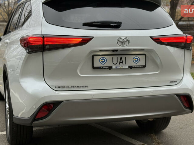 Тойота Хайлендер, об'ємом двигуна 2 л та пробігом 0 тис. км за 51999 $, фото 5 на Automoto.ua
