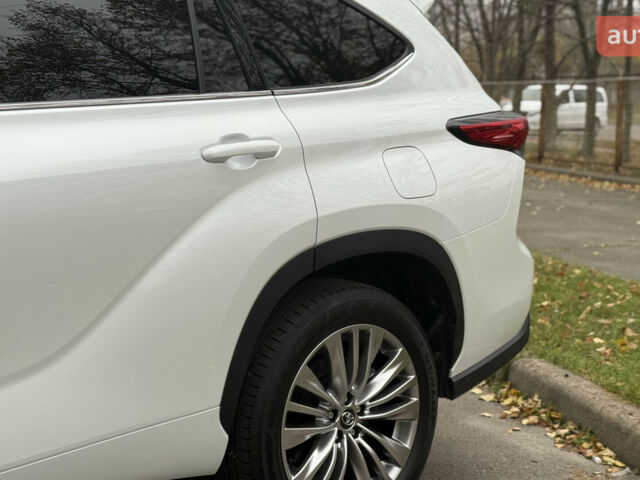 Тойота Хайлендер, об'ємом двигуна 2 л та пробігом 0 тис. км за 51999 $, фото 10 на Automoto.ua