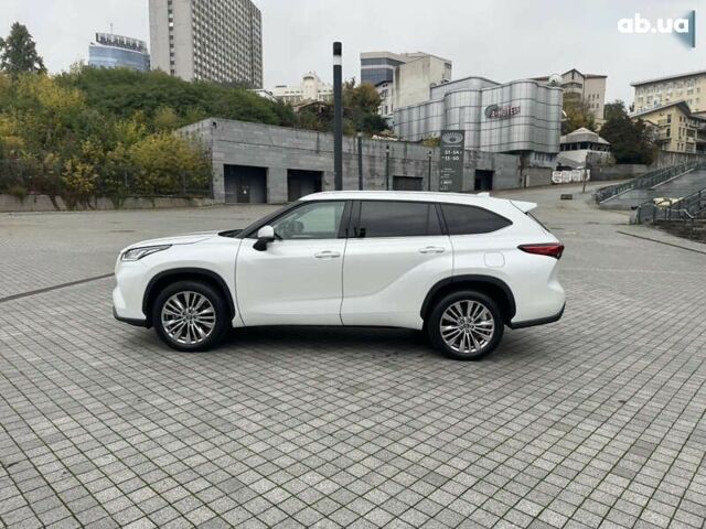 Тойота Хайлендер, объемом двигателя 2 л и пробегом 1 тыс. км за 58900 $, фото 3 на Automoto.ua