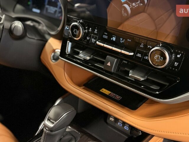 Тойота Хайлендер, объемом двигателя 2.49 л и пробегом 0 тыс. км за 75932 $, фото 18 на Automoto.ua