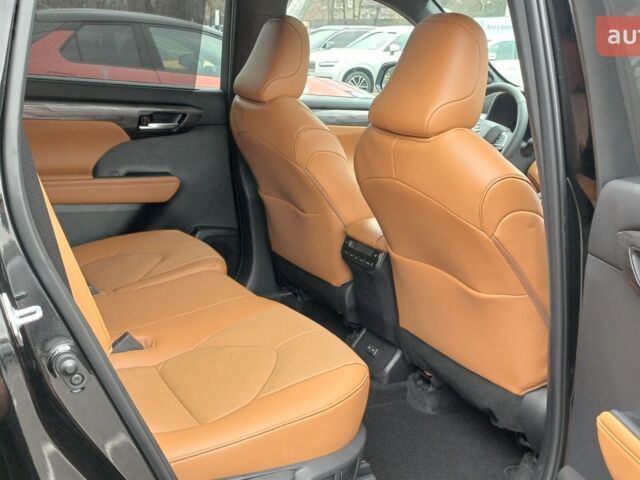 Тойота Хайлендер, объемом двигателя 2.49 л и пробегом 0 тыс. км за 71989 $, фото 10 на Automoto.ua