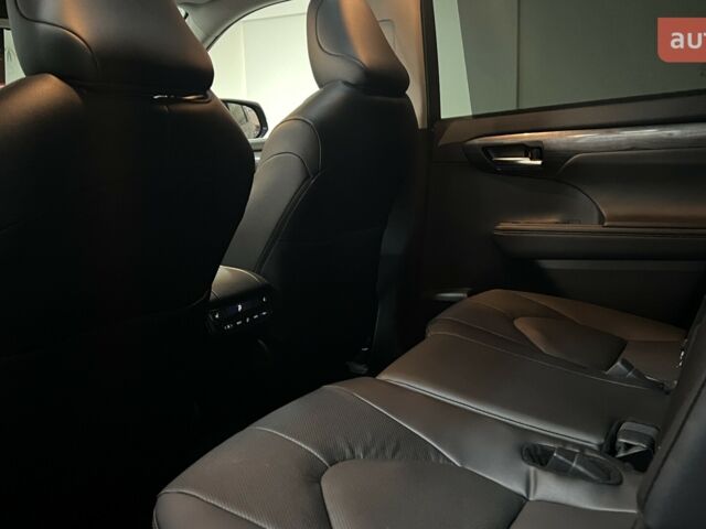 Тойота Хайлендер, об'ємом двигуна 2.49 л та пробігом 0 тис. км за 72586 $, фото 11 на Automoto.ua