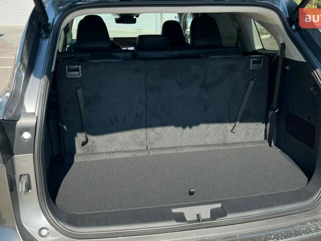 Тойота Хайлендер, объемом двигателя 2.49 л и пробегом 0 тыс. км за 72614 $, фото 28 на Automoto.ua