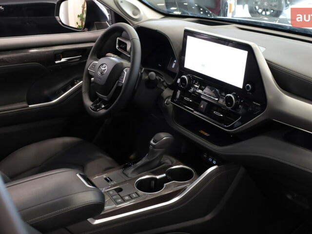 Тойота Хайлендер, об'ємом двигуна 2.49 л та пробігом 0 тис. км за 74869 $, фото 5 на Automoto.ua