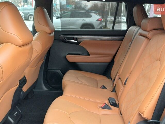 Тойота Хайлендер, объемом двигателя 2.49 л и пробегом 0 тыс. км за 71989 $, фото 17 на Automoto.ua