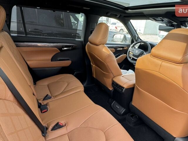 Тойота Хайлендер, объемом двигателя 2.49 л и пробегом 0 тыс. км за 74162 $, фото 10 на Automoto.ua