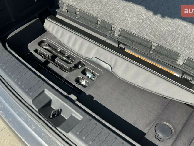 Тойота Хайлендер, объемом двигателя 2.49 л и пробегом 0 тыс. км за 72614 $, фото 24 на Automoto.ua