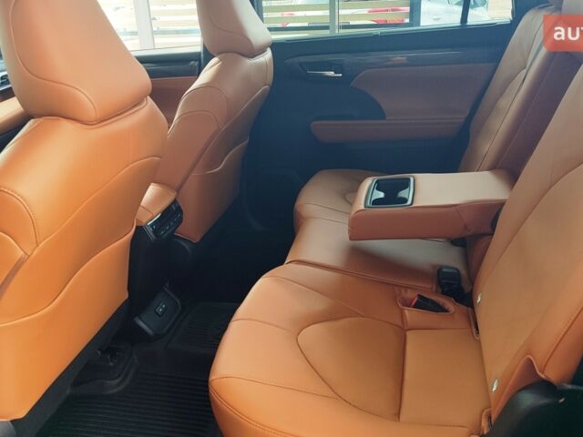 купить новое авто Тойота Хайлендер 2025 года от официального дилера Автоцентр AUTO.RIA Тойота фото