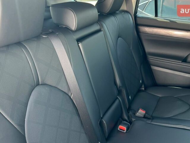 Тойота Хайлендер, объемом двигателя 2.49 л и пробегом 0 тыс. км за 72614 $, фото 14 на Automoto.ua