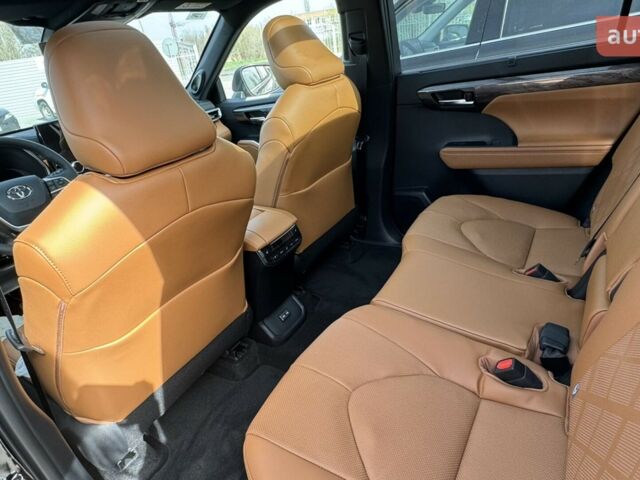 Тойота Хайлендер, объемом двигателя 2.49 л и пробегом 0 тыс. км за 74162 $, фото 7 на Automoto.ua