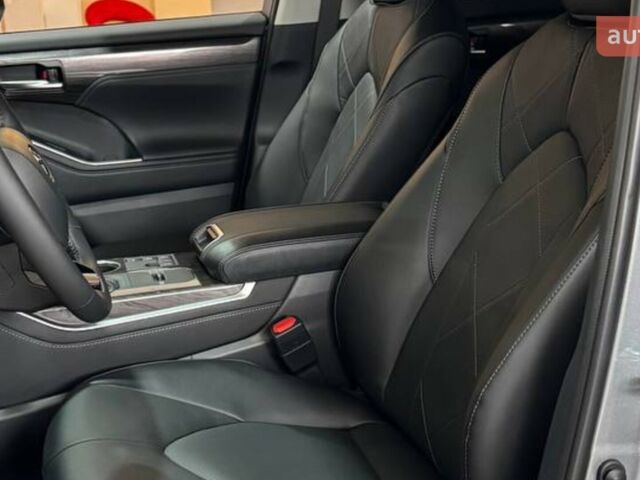 Тойота Хайлендер, об'ємом двигуна 2.49 л та пробігом 0 тис. км за 73825 $, фото 19 на Automoto.ua