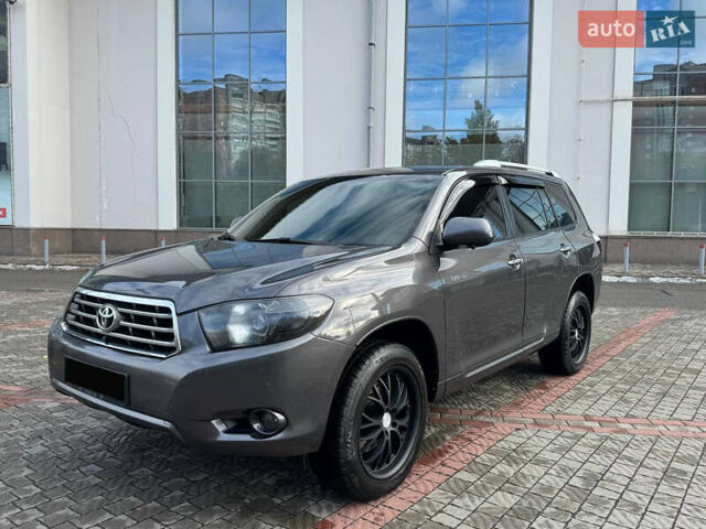 Тойота Хайлендер 2008 в Днепре (Днепропетровске) на Automoto.ua Серый Тойота Хайлендер, объемом двигателя 3.46 л и пробегом 192 тыс. км за 13500 $, фото 10 на Automoto.ua
