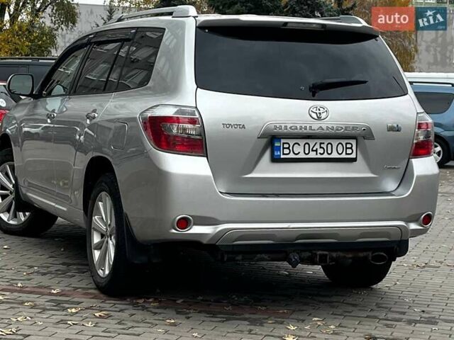 Тойота Хайлендер 2008 в Днепре (Днепропетровске) на Automoto.ua Серый Тойота Хайлендер, объемом двигателя 3.3 л и пробегом 217 тыс. км за 9800 $, фото 2 на Automoto.ua