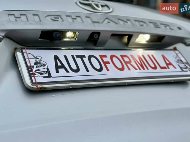 Сірий Тойота Хайлендер, об'ємом двигуна 3.5 л та пробігом 222 тис. км за 11890 $, фото 20 на Automoto.ua