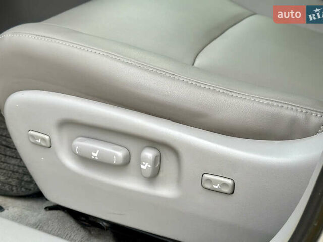 Сірий Тойота Хайлендер, об'ємом двигуна 3.5 л та пробігом 222 тис. км за 11890 $, фото 39 на Automoto.ua