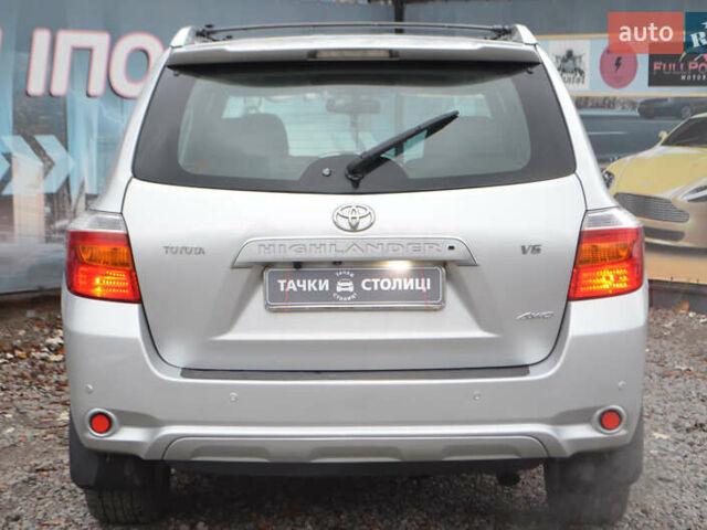Серый Тойота Хайлендер, объемом двигателя 3.5 л и пробегом 221 тыс. км за 11500 $, фото 2 на Automoto.ua
