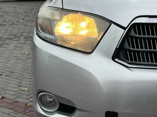 Тойота Хайлендер 2008 в Днепре (Днепропетровске) на Automoto.ua Серый Тойота Хайлендер, объемом двигателя 3.3 л и пробегом 217 тыс. км за 9800 $, фото 6 на Automoto.ua