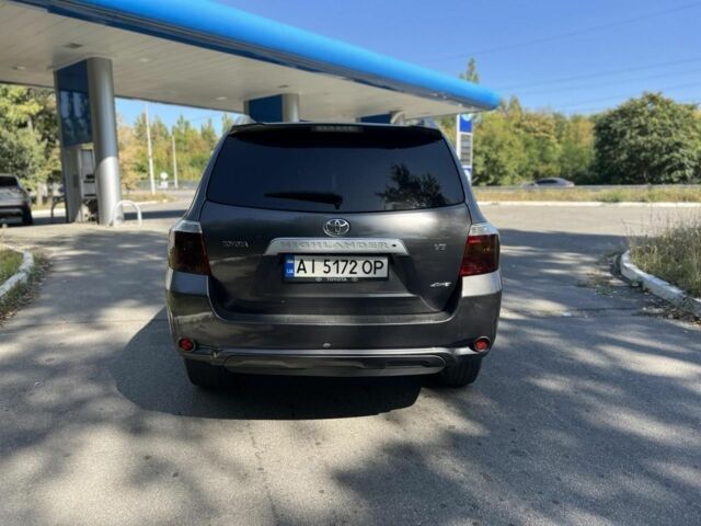 Тойота Хайлендер 2008 в Днепре (Днепропетровске) на Automoto.ua Серый Тойота Хайлендер, объемом двигателя 3.5 л и пробегом 195 тыс. км за 10300 $, фото 5 на Automoto.ua