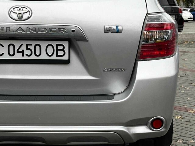 Тойота Хайлендер 2008 в Днепре (Днепропетровске) на Automoto.ua Серый Тойота Хайлендер, объемом двигателя 3.3 л и пробегом 217 тыс. км за 9800 $, фото 7 на Automoto.ua