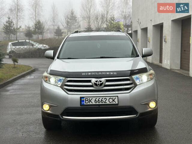 Серый Тойота Хайлендер, объемом двигателя 3.46 л и пробегом 290 тыс. км за 14999 $, фото 15 на Automoto.ua
