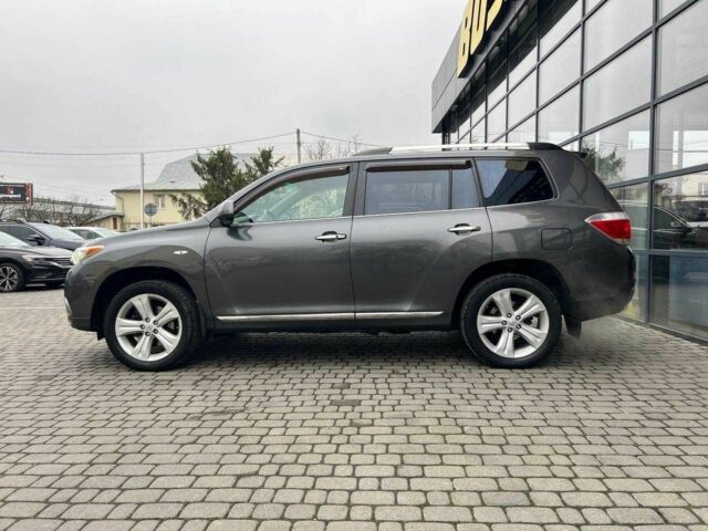 Сірий Тойота Хайлендер, об'ємом двигуна 3.5 л та пробігом 247 тис. км за 1790 $, фото 3 на Automoto.ua