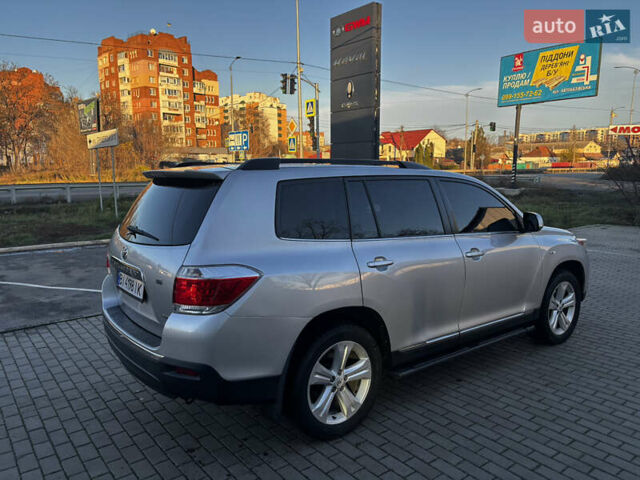 Серый Тойота Хайлендер, объемом двигателя 3.5 л и пробегом 244 тыс. км за 14000 $, фото 12 на Automoto.ua