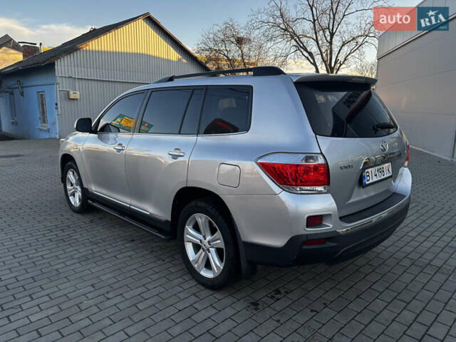 Серый Тойота Хайлендер, объемом двигателя 3.5 л и пробегом 244 тыс. км за 14000 $, фото 8 на Automoto.ua