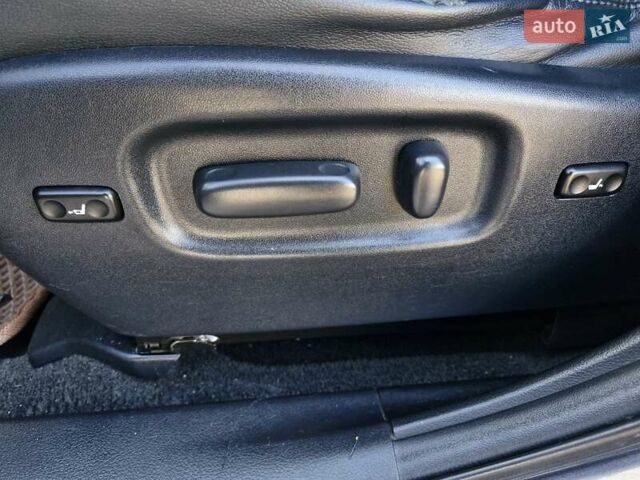 Серый Тойота Хайлендер, объемом двигателя 3.5 л и пробегом 272 тыс. км за 16999 $, фото 15 на Automoto.ua
