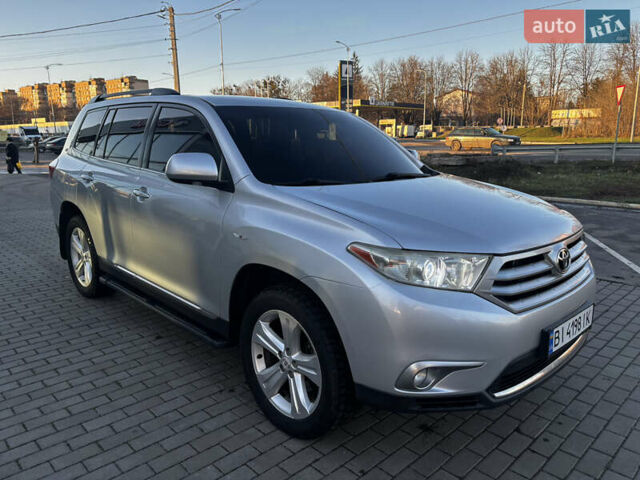Серый Тойота Хайлендер, объемом двигателя 3.5 л и пробегом 244 тыс. км за 14000 $, фото 15 на Automoto.ua