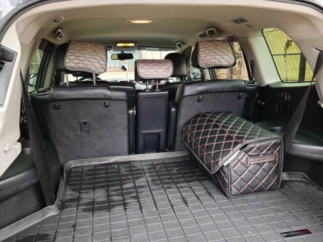 Серый Тойота Хайлендер, объемом двигателя 3.5 л и пробегом 155 тыс. км за 19500 $, фото 11 на Automoto.ua