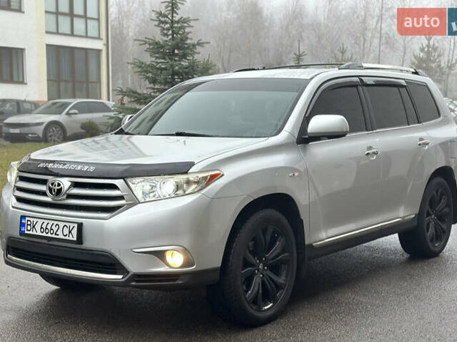 Серый Тойота Хайлендер, объемом двигателя 3.46 л и пробегом 290 тыс. км за 14999 $, фото 13 на Automoto.ua