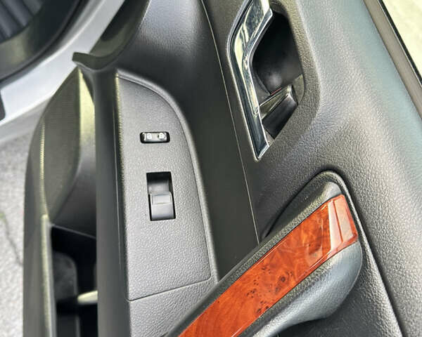 Серый Тойота Хайлендер, объемом двигателя 3.46 л и пробегом 290 тыс. км за 14999 $, фото 55 на Automoto.ua