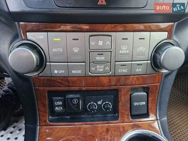 Серый Тойота Хайлендер, объемом двигателя 3.5 л и пробегом 272 тыс. км за 16999 $, фото 29 на Automoto.ua