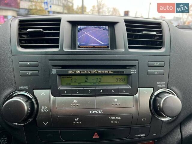 Серый Тойота Хайлендер, объемом двигателя 3.46 л и пробегом 235 тыс. км за 18490 $, фото 21 на Automoto.ua