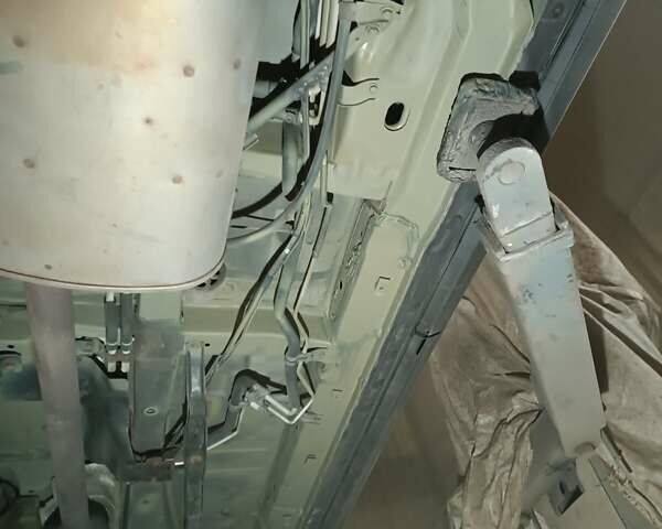 Серый Тойота Хайлендер, объемом двигателя 3.46 л и пробегом 164 тыс. км за 21000 $, фото 12 на Automoto.ua