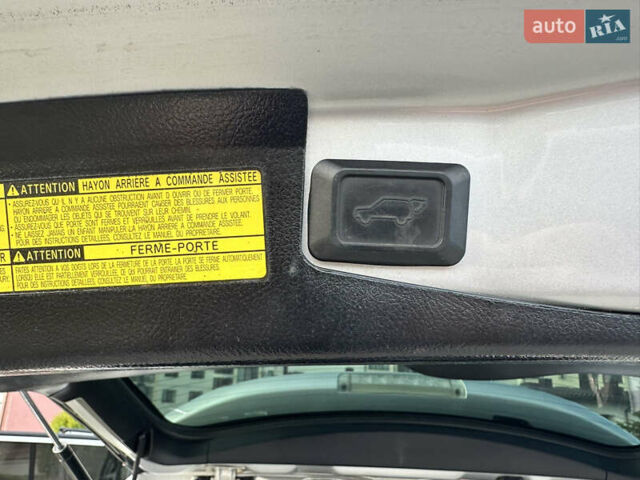 Серый Тойота Хайлендер, объемом двигателя 3.46 л и пробегом 290 тыс. км за 14999 $, фото 61 на Automoto.ua