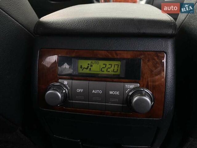 Серый Тойота Хайлендер, объемом двигателя 3.46 л и пробегом 204 тыс. км за 16619 $, фото 12 на Automoto.ua