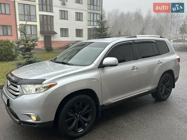 Серый Тойота Хайлендер, объемом двигателя 3.46 л и пробегом 290 тыс. км за 14999 $, фото 12 на Automoto.ua